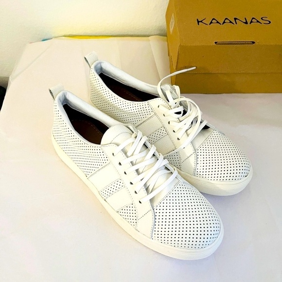 Kaanas White Leather sneaker size 11 - Picture 3 of 7